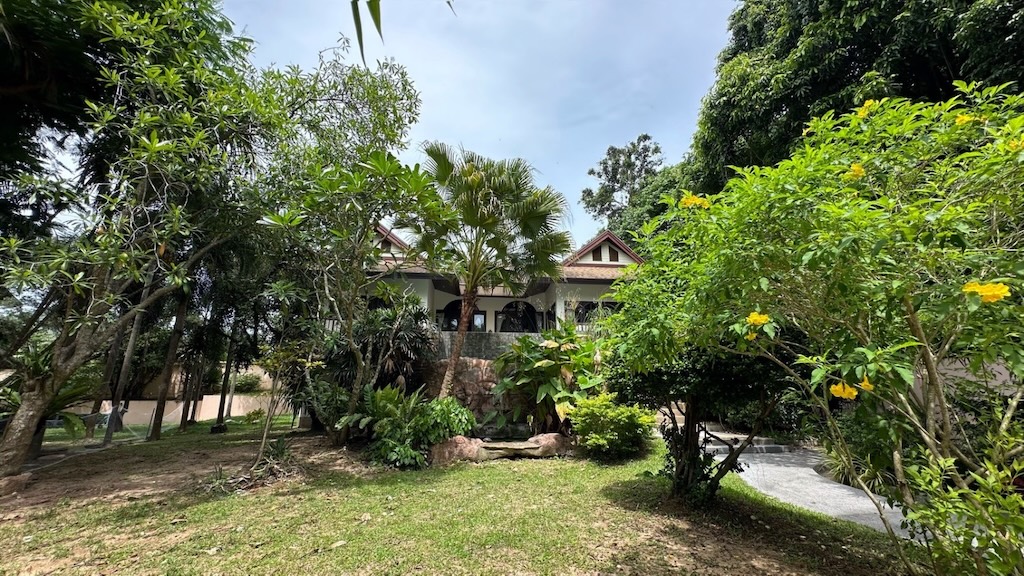 Ko Samui Bophut Property For Sale Garden