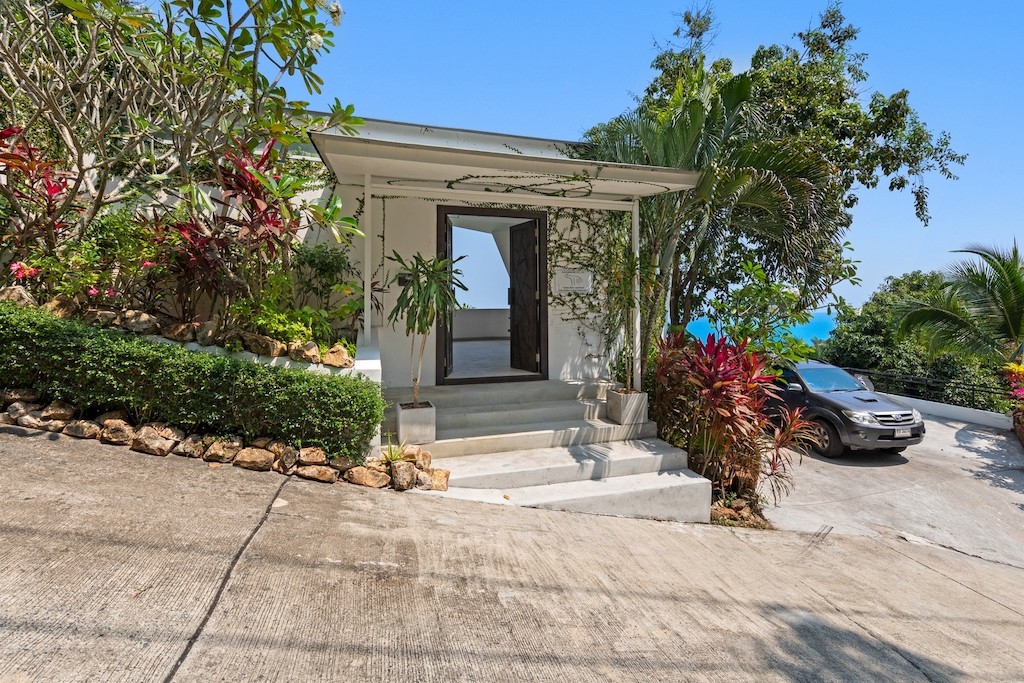 Ko Samui Chaweng noi Property Entrance