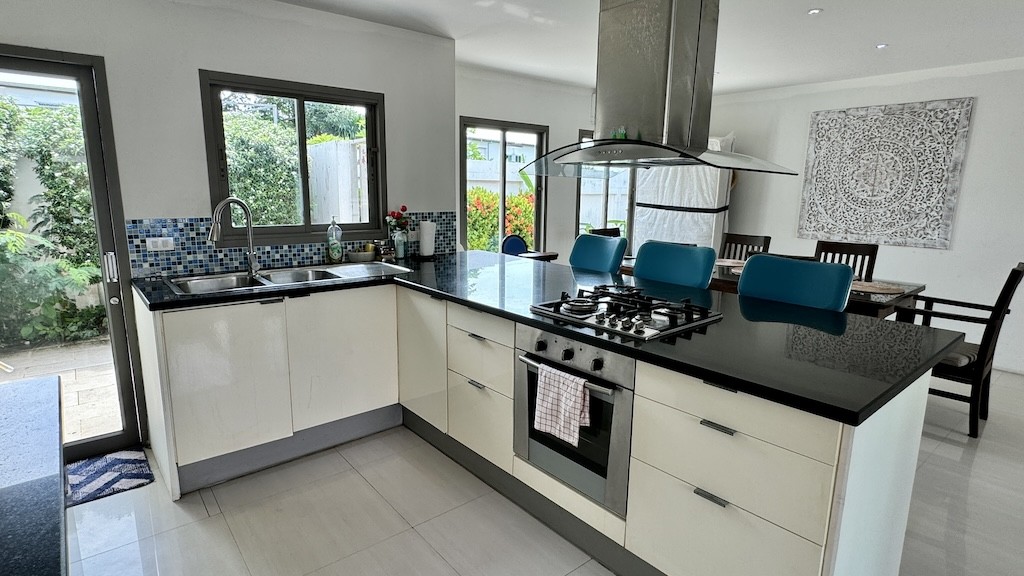 Ko Samui Chaweng Property Kitchen