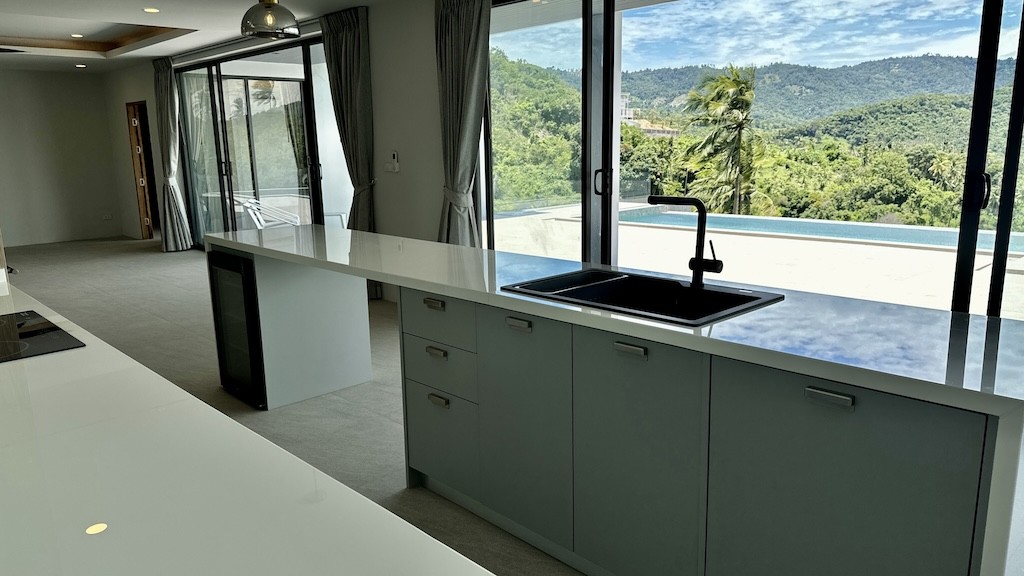 Ko Samui Maenam Property Kitchen View