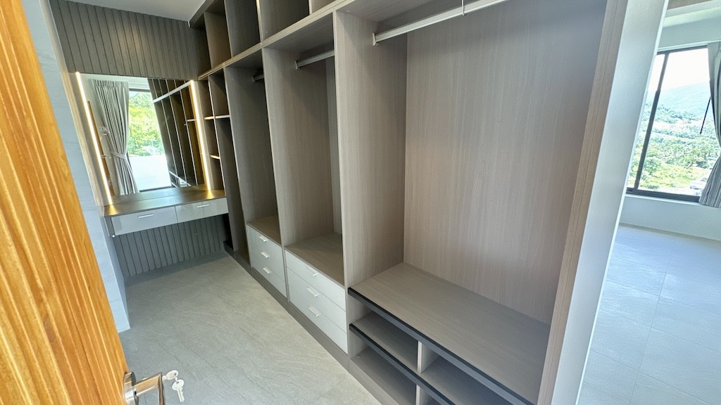 Ko Samui Maenam Property Fitted Waldrobe