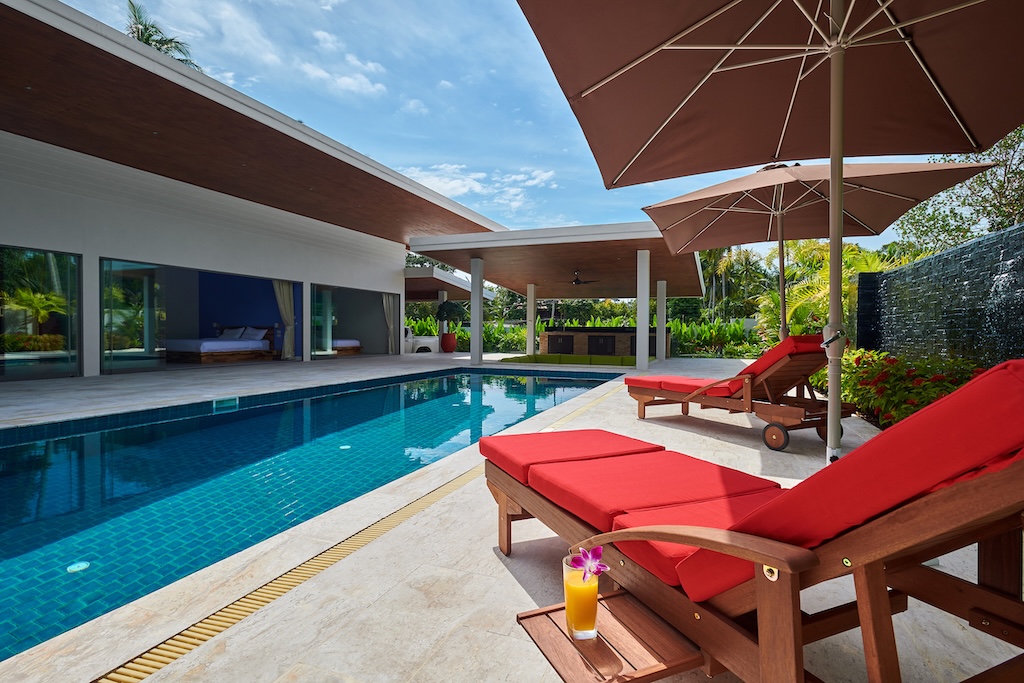 Ko Samui Modern Pool Villa Sun Loungers