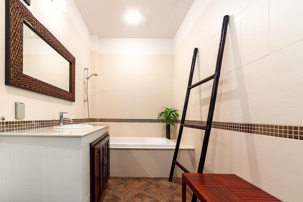 Bathroom 2