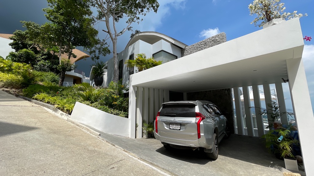 Ko Samui Property Parking