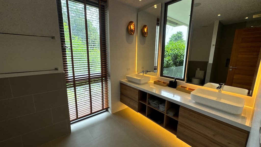 Ko Samui Sea View Villa Bathroom 2