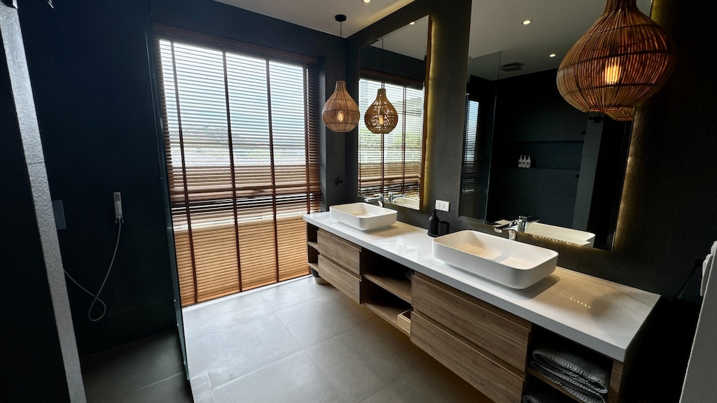 Ko Samui Sea View Villa Master Bathroom