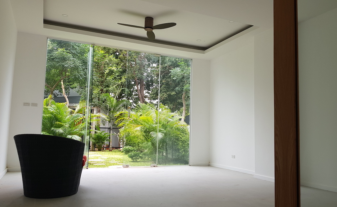 Ko Samui Townhouse Office Lounge