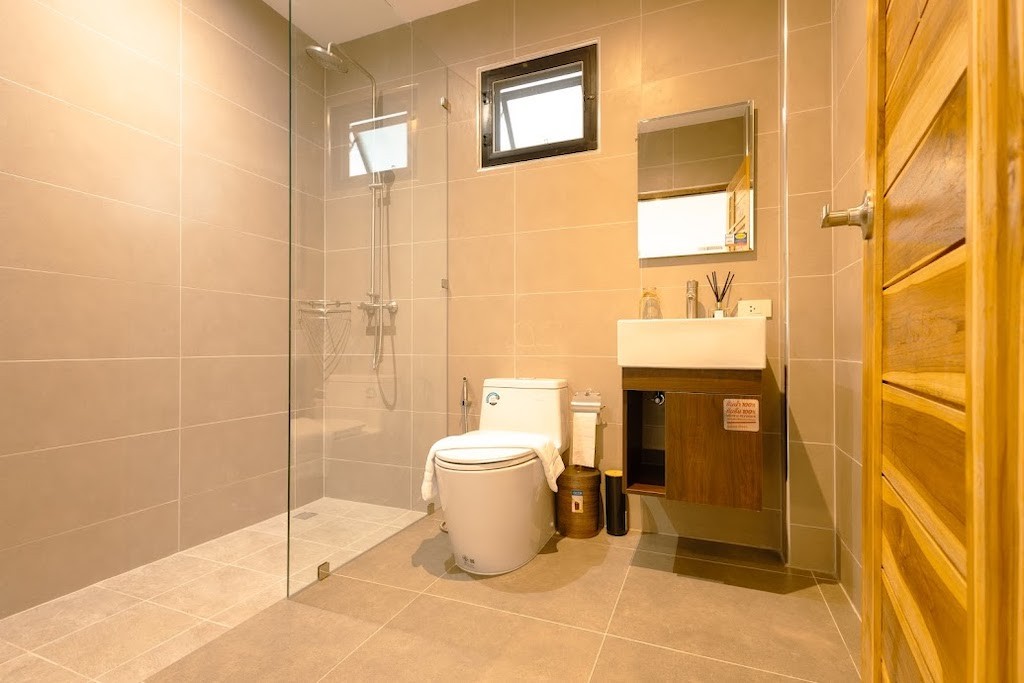 Ko Samui Villa Lamai Bathroom 2