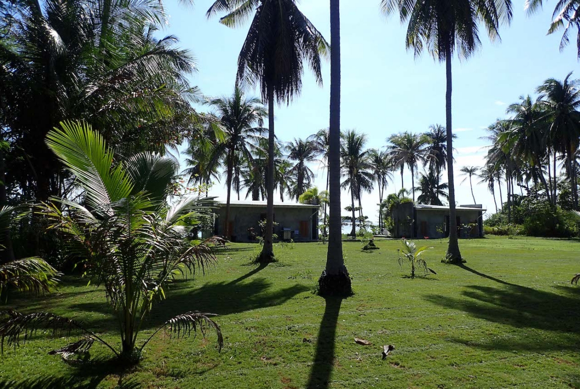 Ko Taen Beachfront Villa Land