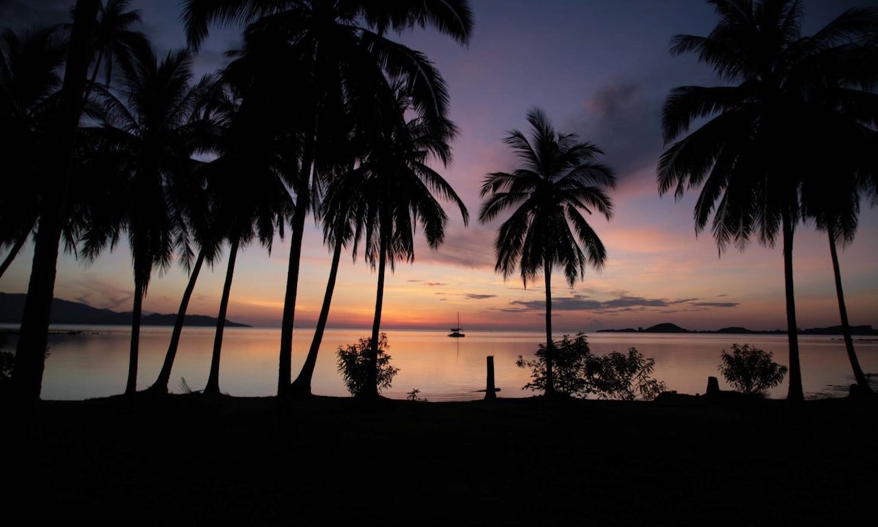 Ko Taen Beachfront Villa Ko Taen Beachfront Villa Sunrise View