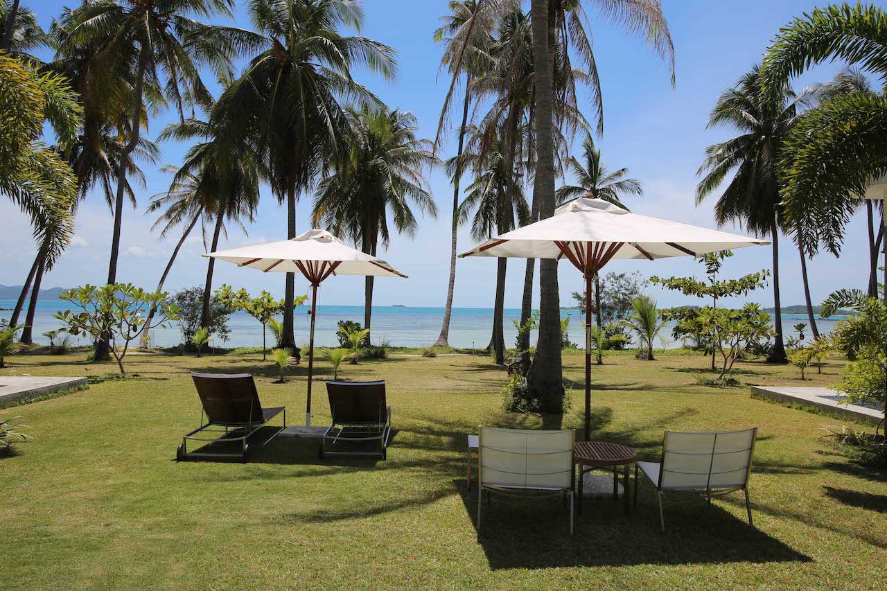 Ko Taen Beachfront Villa Ko Taen Beachfront Villa View