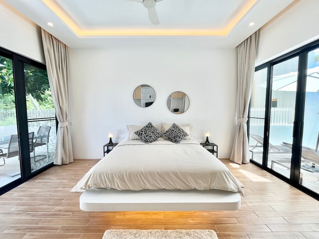 Koh Samui 1-Bedroom Property Double Bed