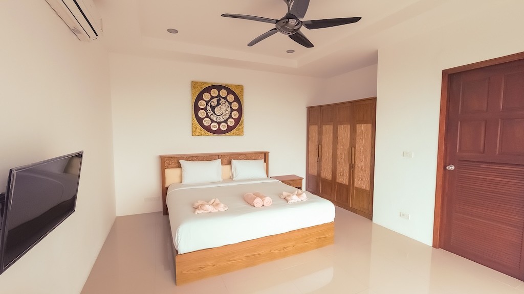 Koh Samui 3 Bedroom Sea View Property Bedroom two