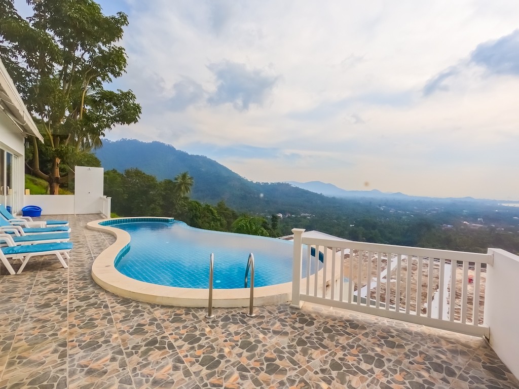 Koh Samui 3 Bedroom Sea View Property Sun Terrace