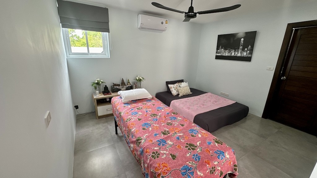 Koh Samui 4-Bedroom Villa Bedroom 2