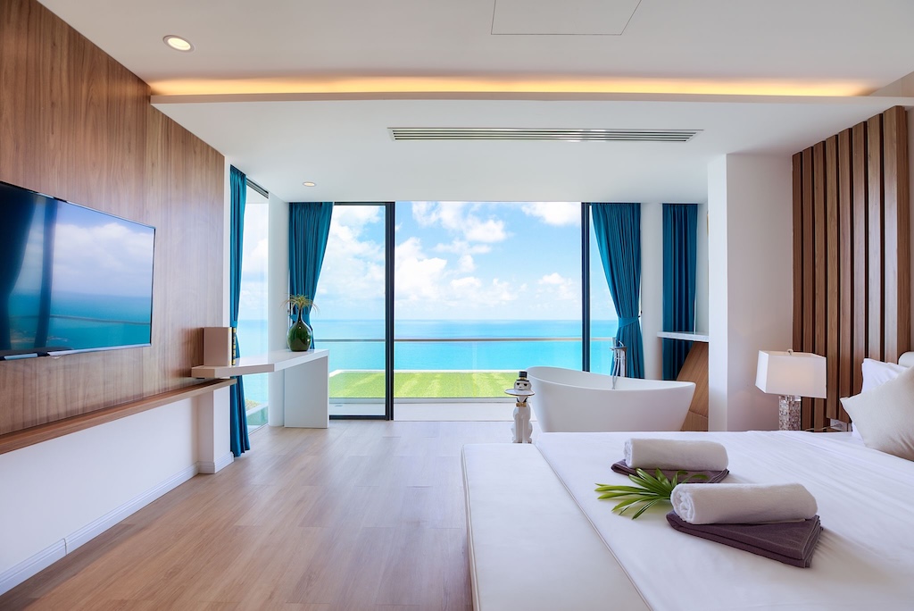 Koh Samui 5 bedroom Property For Sale Bedroom