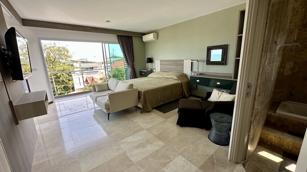 Koh Samui Apartment Building Bedroom