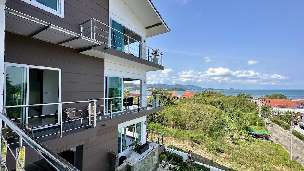 Koh Samui Apartment Building Balconies