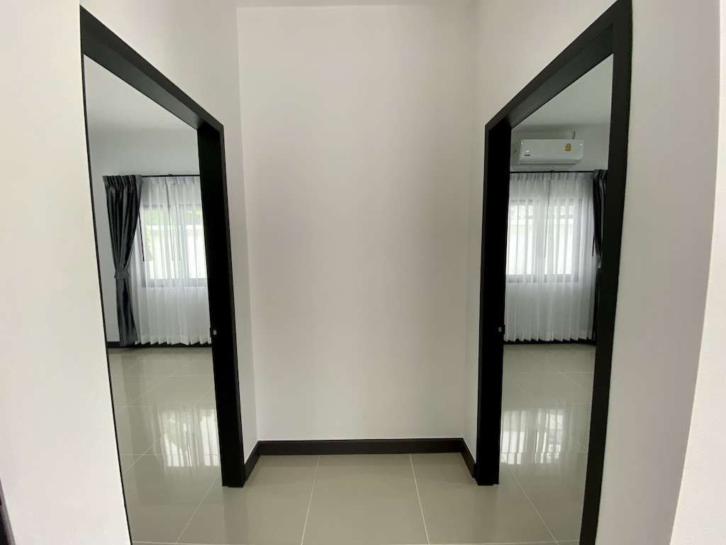 Koh Samui Bang Po Property Bedroom Entrance