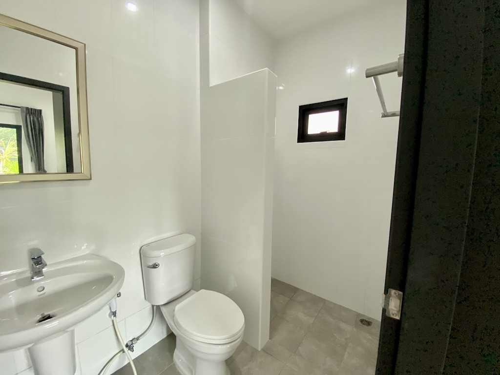 Koh Samui Bang Po Property Bathroom