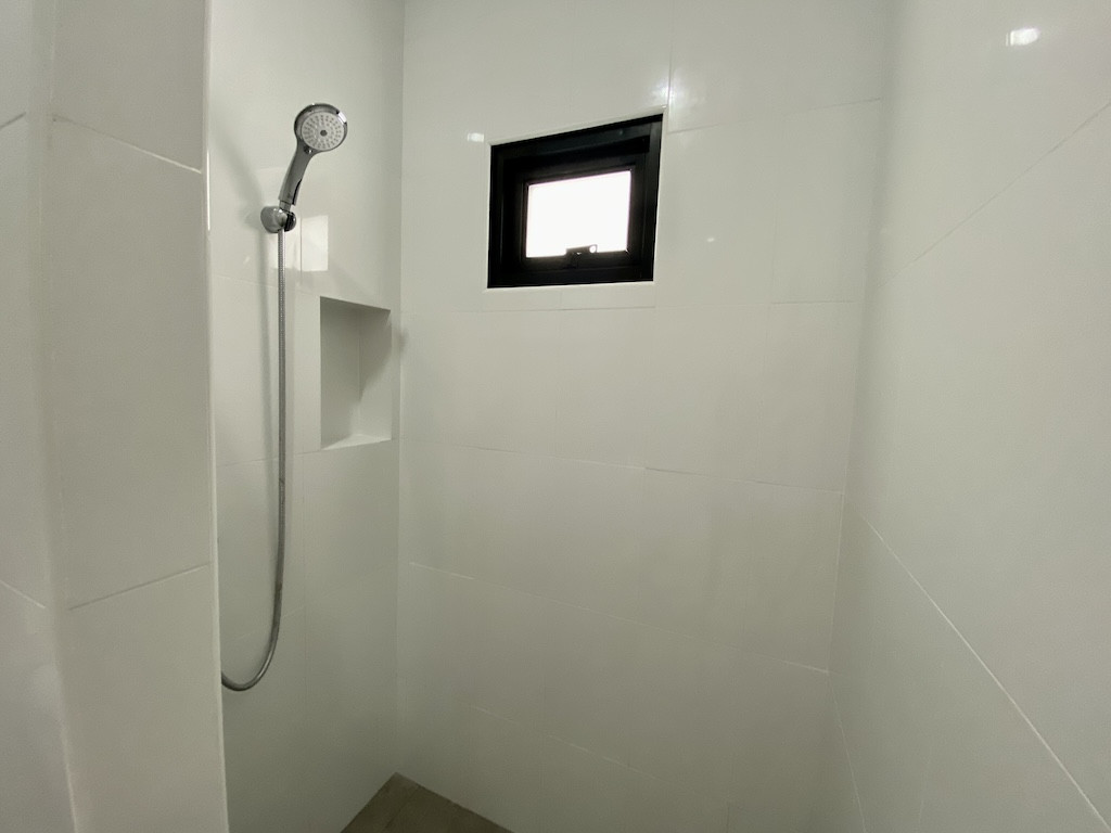 Koh Samui Bang Po Property Shower