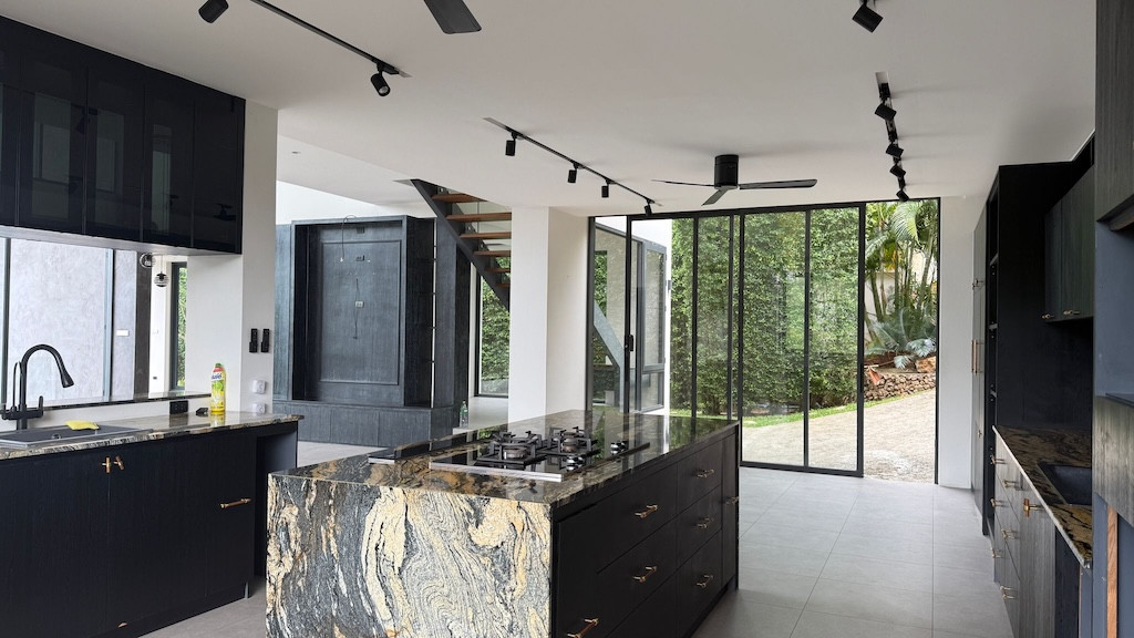 Koh Samui Bangrak Villa For Sale Kitchen