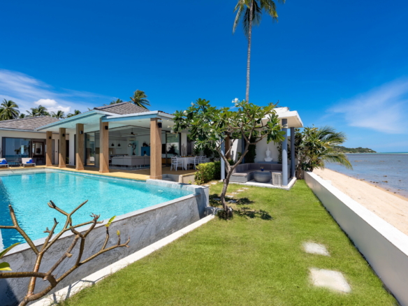 Koh Samui Beach Property For Sale Lawn