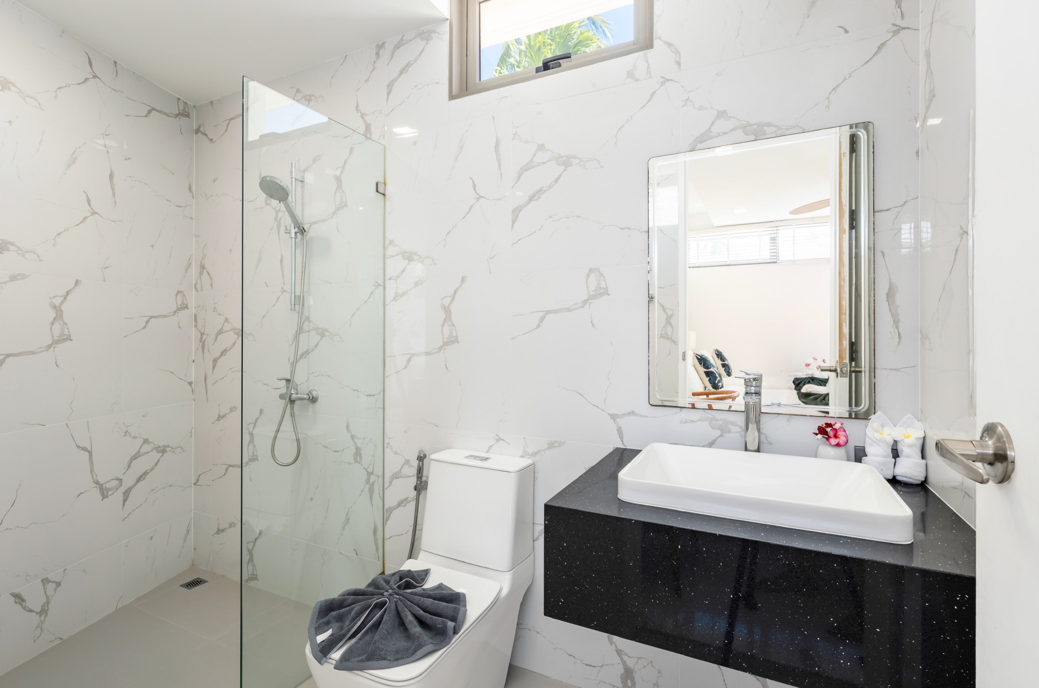Koh Samui Beach Property For Sale Koh Samui Beach Property Bathroom