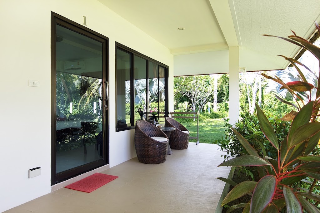 Koh Samui Beach Resort Property Bedroom Exterior