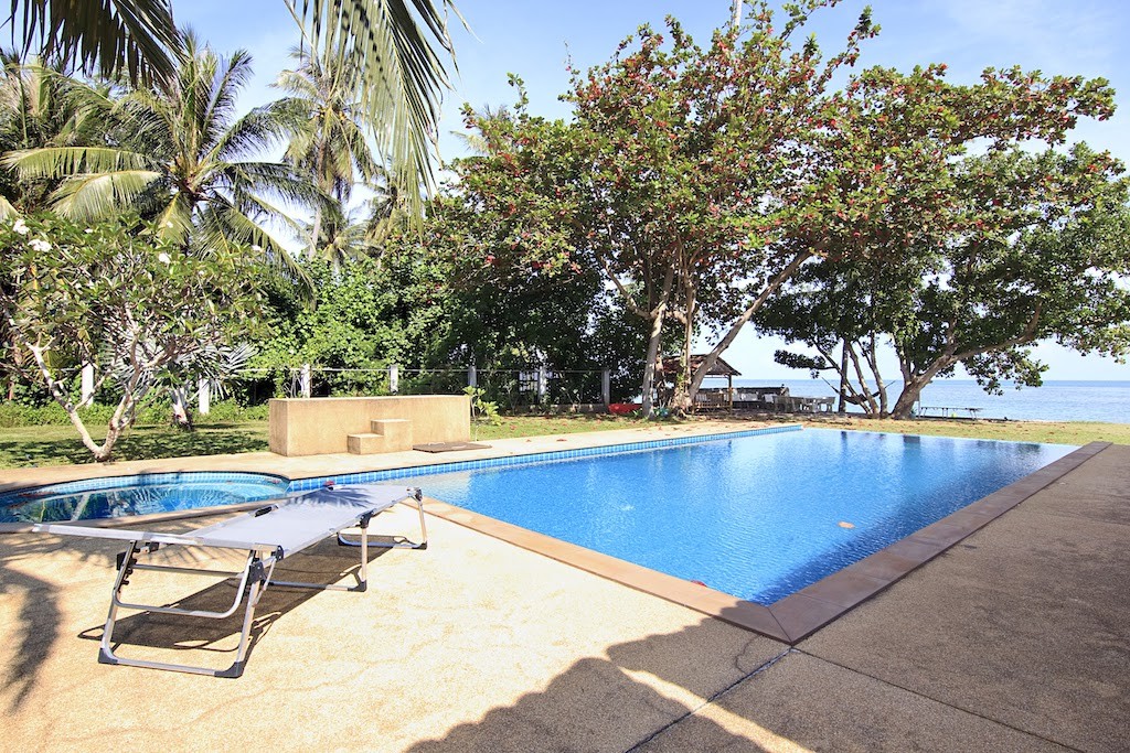 Koh Samui Beach Resort Property Swimming Pool