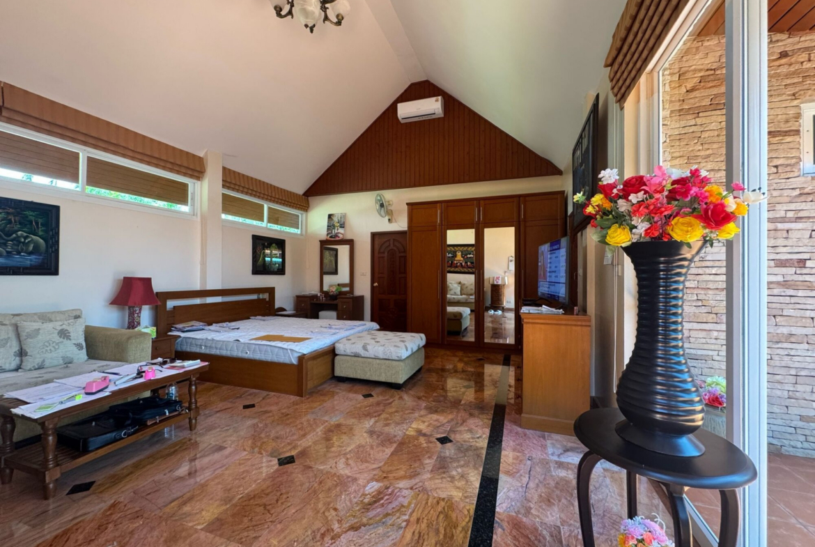 Koh Samui Beach Villa For Sale Bedroom