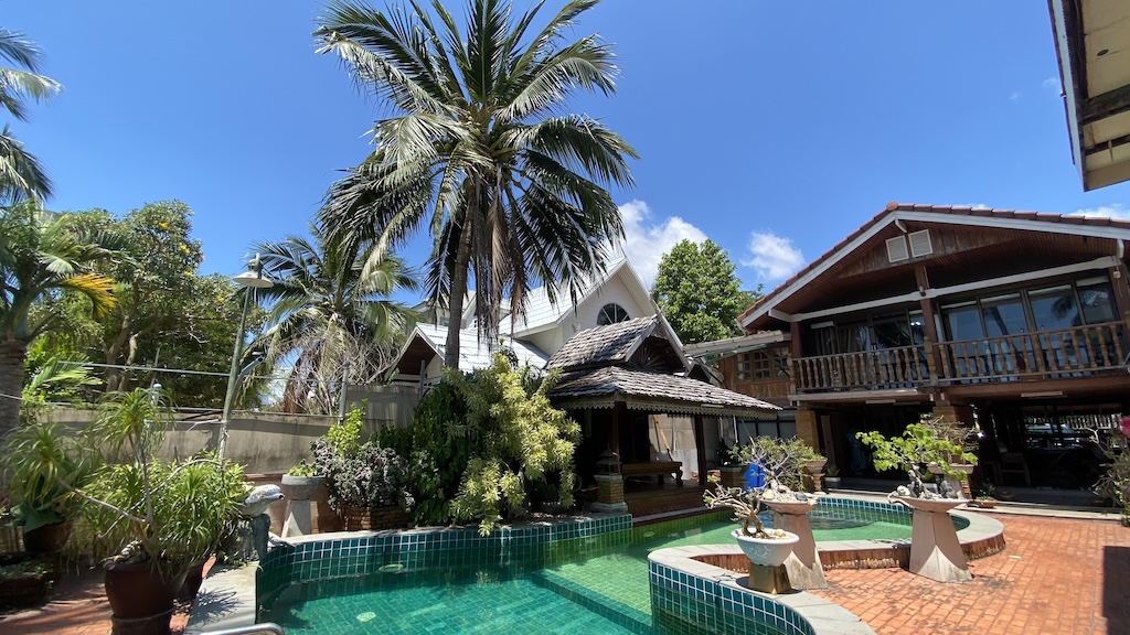 Koh Samui Beachfront House Outdoor Area