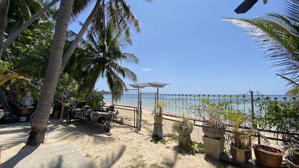 Koh Samui Beachfront House Beach Access