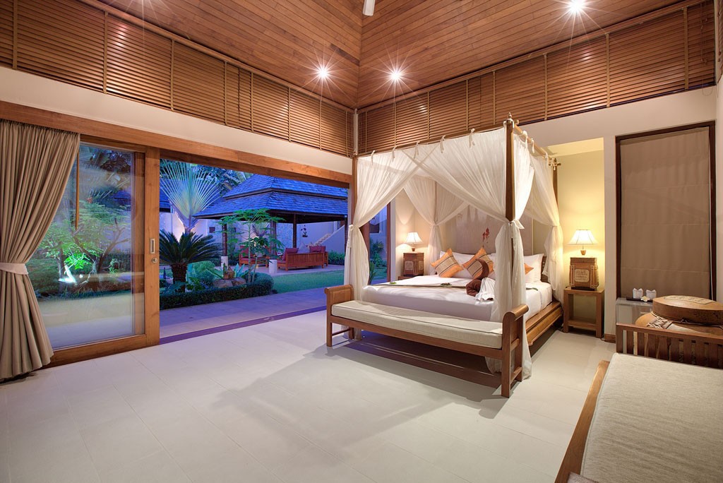 Koh Samui Beachfront Property Bedroom Night
