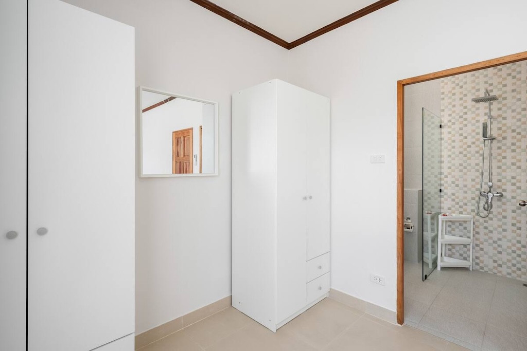 Koh Samui Beachfront Residence Bathroom