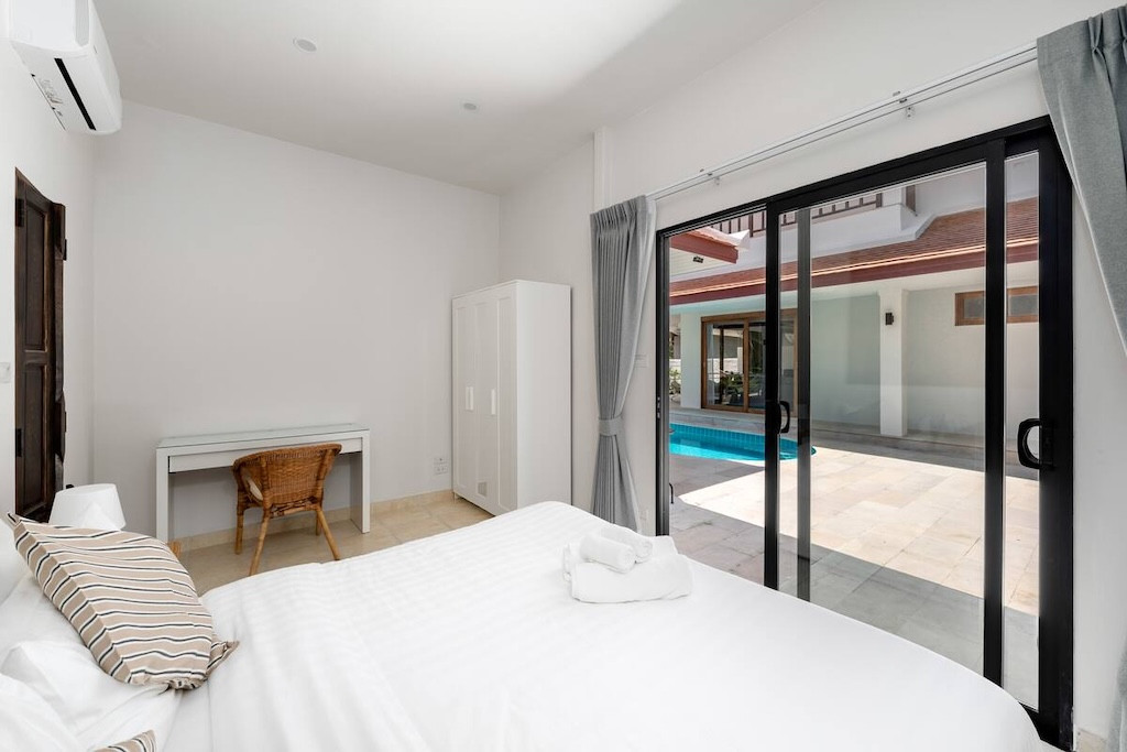 Koh Samui Beachfront Residence Bedroom