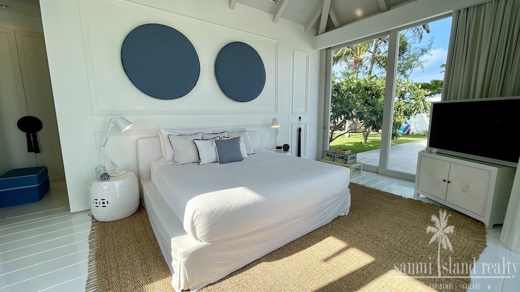 Koh Samui Beachfront Villa Chaweng Bedroom