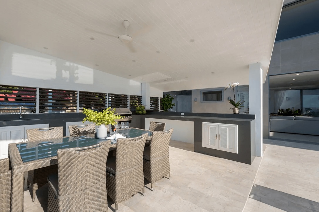 Koh Samui Beachfront Villa For Sale In Bophut Dining