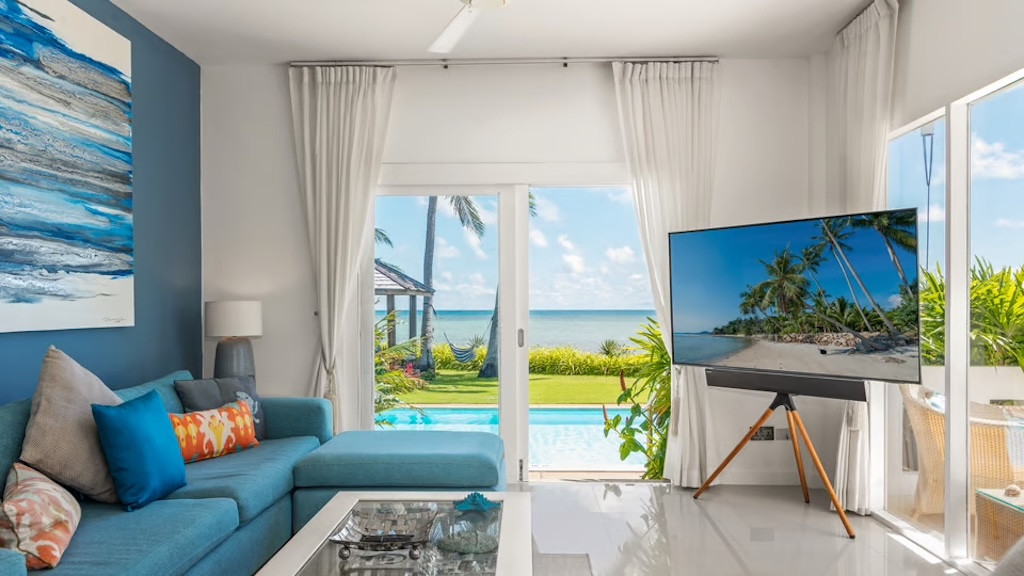 Koh Samui Beachfront Villa For Sale In Hua Thanon Living Area