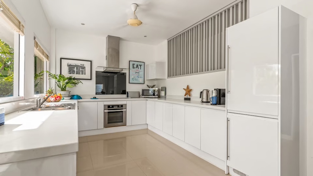 Koh Samui Beachfront Villa For Sale In Hua Thanon
