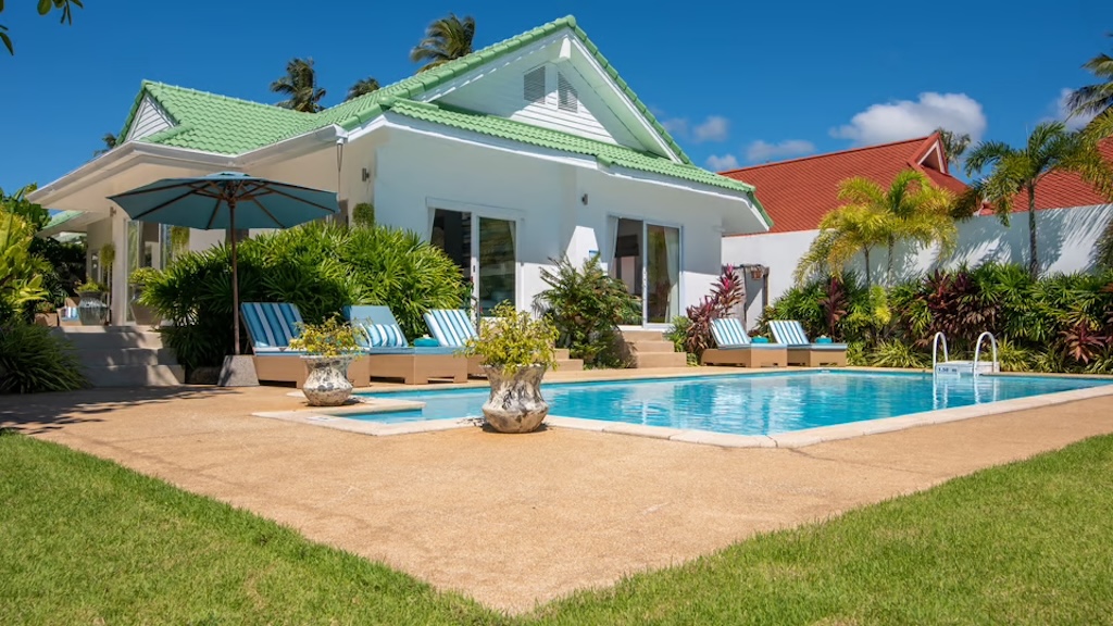 Koh Samui Beachfront Villa For Sale In Hua Thanin Terrace
