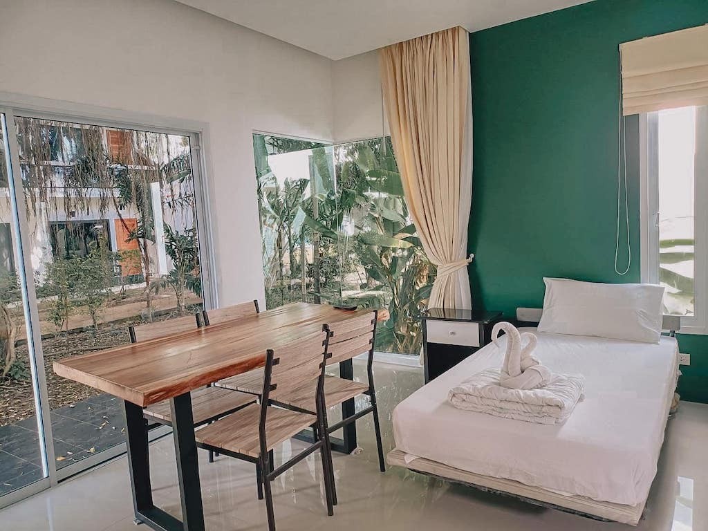 Koh Samui Beachfront Resort Room