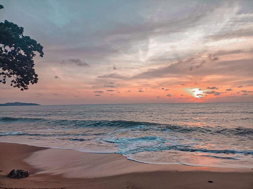 Koh Samui Beachfront Resort Sunrise