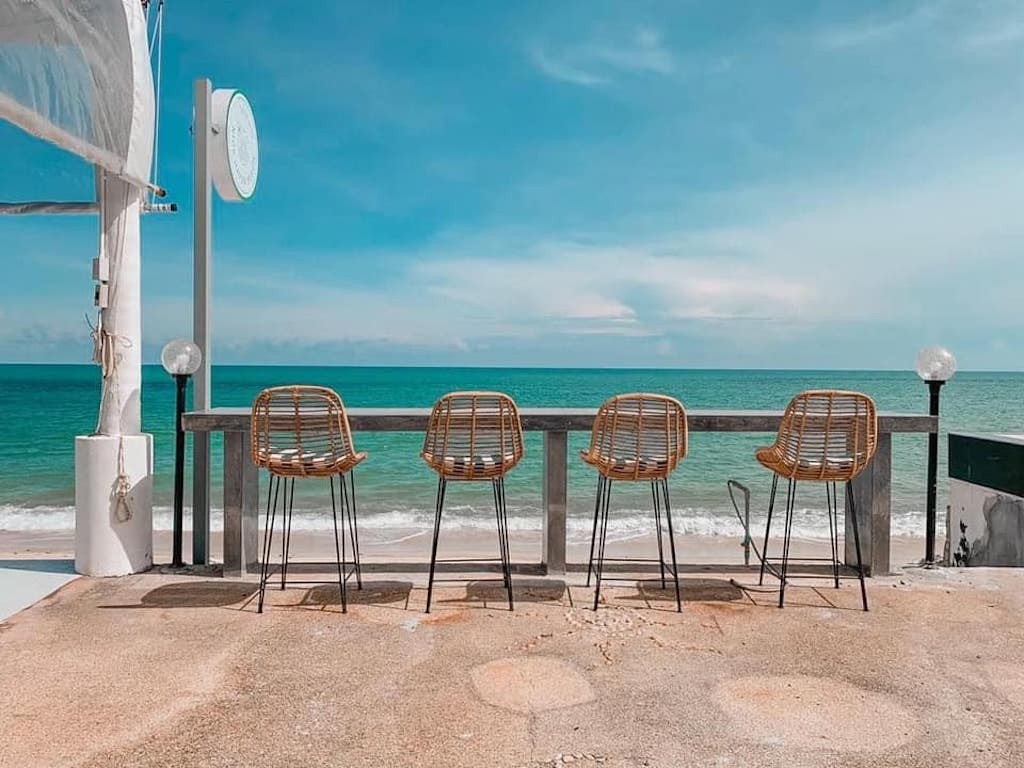 Koh Samui beachfront resort terrace