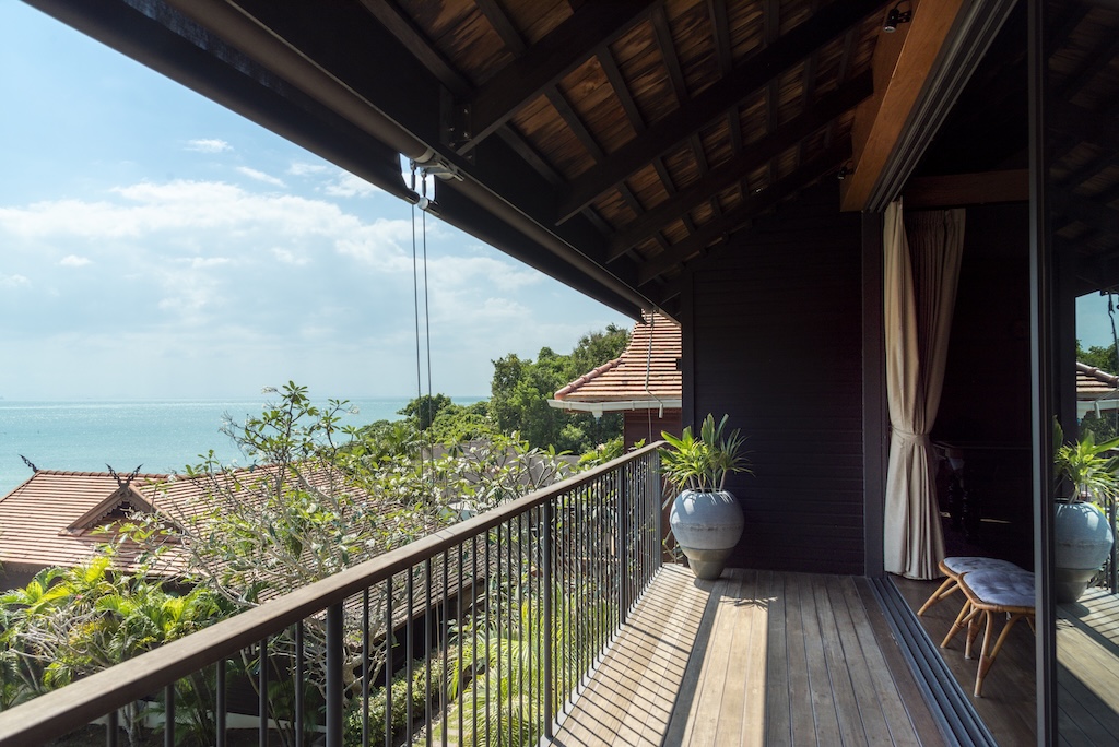 Koh Samui Beachside House For Sale Balcony