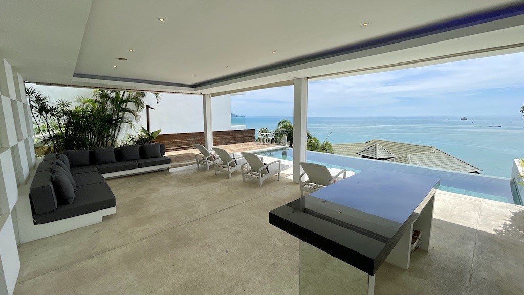 Covered Pool Terrace