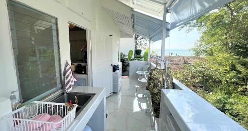 Koh Samui Beachside Property For sale Outdoor