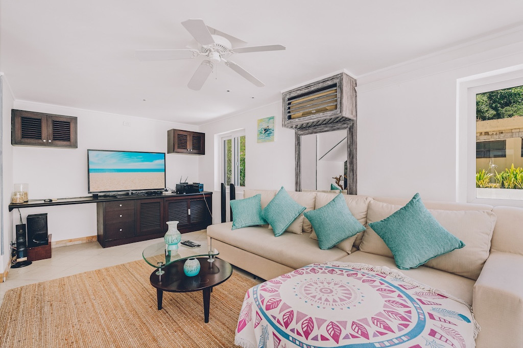 Koh Samui Beachside Villa Lounge