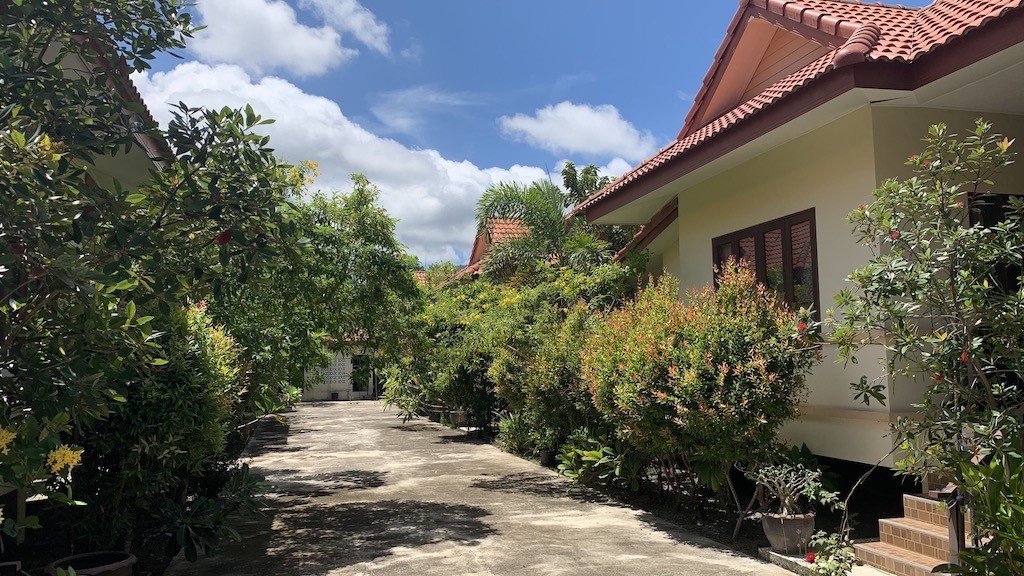 Koh Samui Bungalow Resort Road