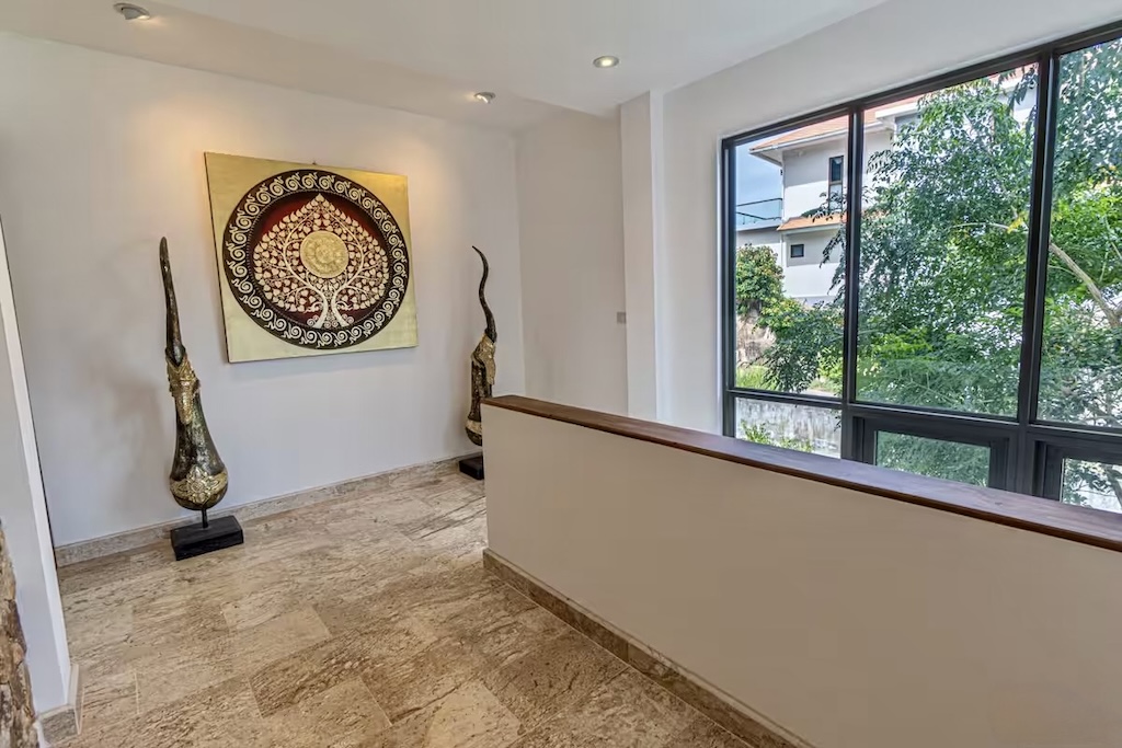 Koh Samui Chaweng Villa For Sale Landing